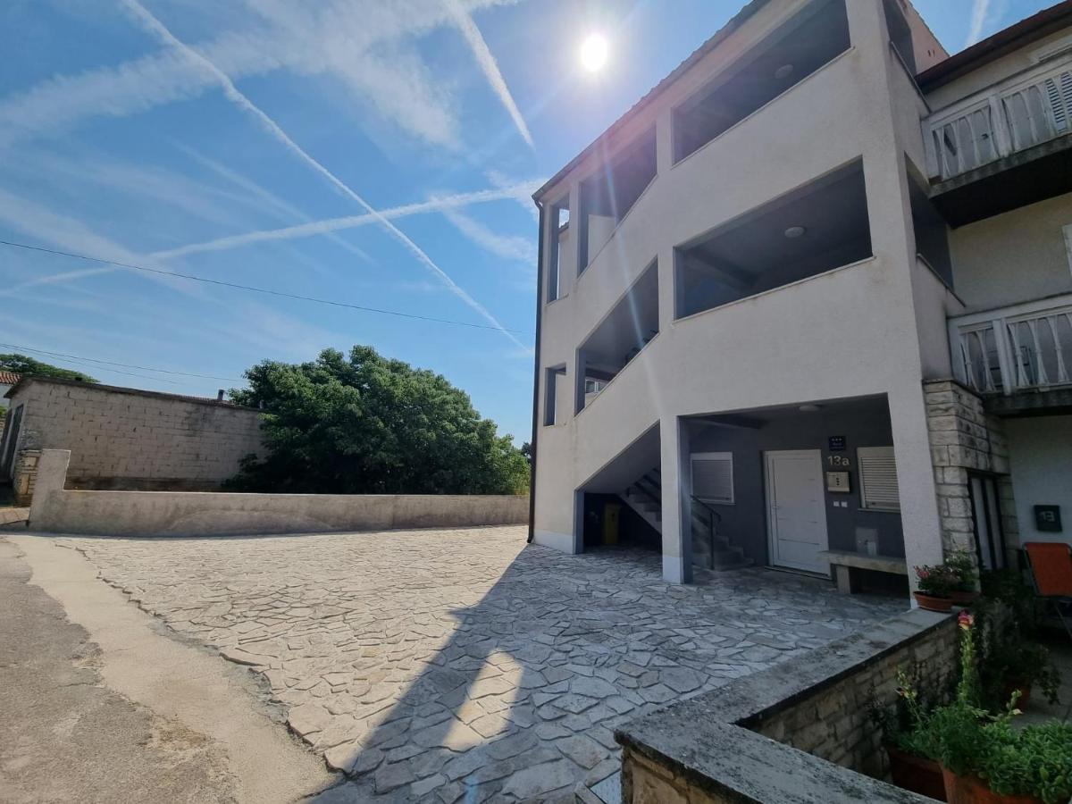 Apartment Sunrise, Coastal Istra, Pula Duga Uvala Pavicini Buitenkant foto
