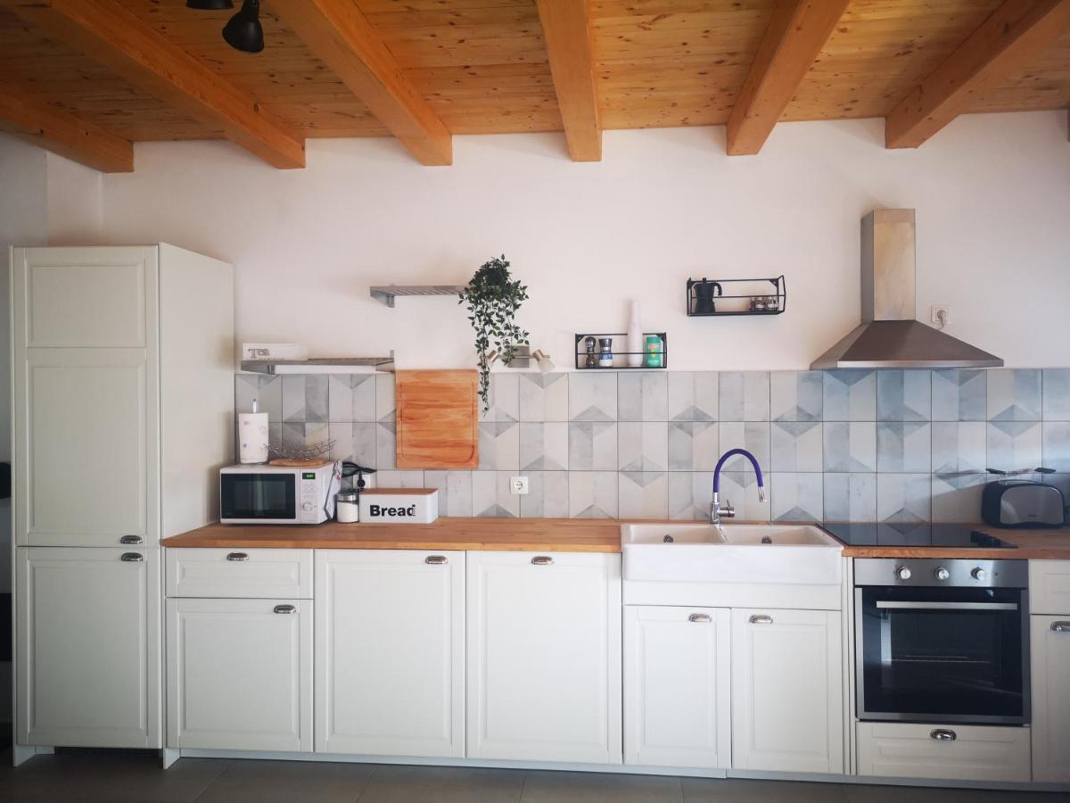 Apartment Sunrise, Coastal Istra, Pula Duga Uvala Pavicini Buitenkant foto